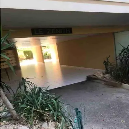 Apartmán Entier Dans Privee Avec Gardien, Piscine Et Aire De Jeux Pour Enfants