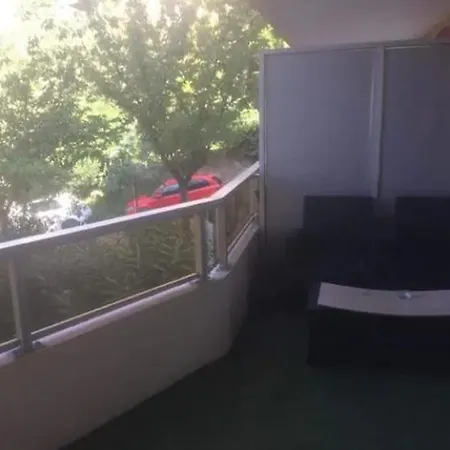 Entier Dans Privee Avec Gardien, Piscine Et Aire De Jeux Pour Enfants Apartmán